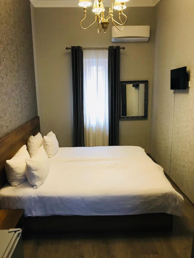 2Nd Floor Hotel 트빌리시 외부 사진