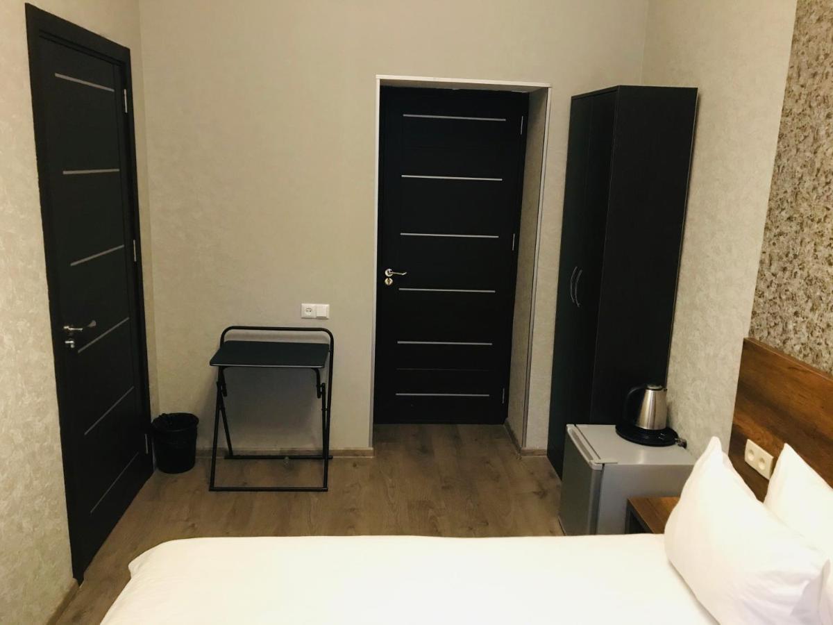 2Nd Floor Hotel 트빌리시 외부 사진