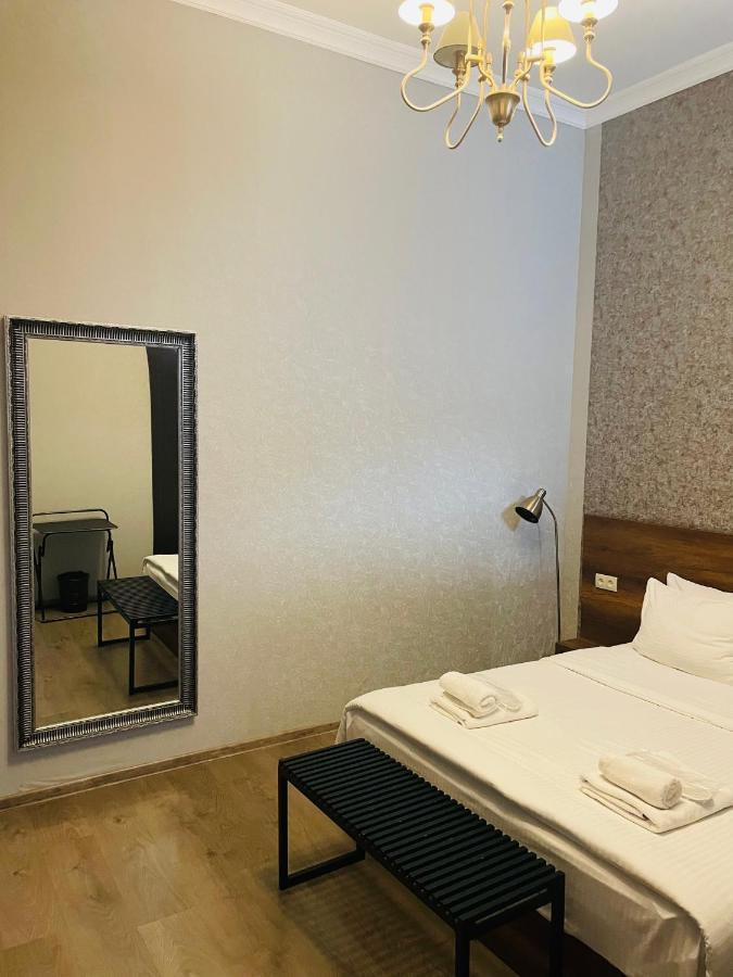 2Nd Floor Hotel 트빌리시 외부 사진